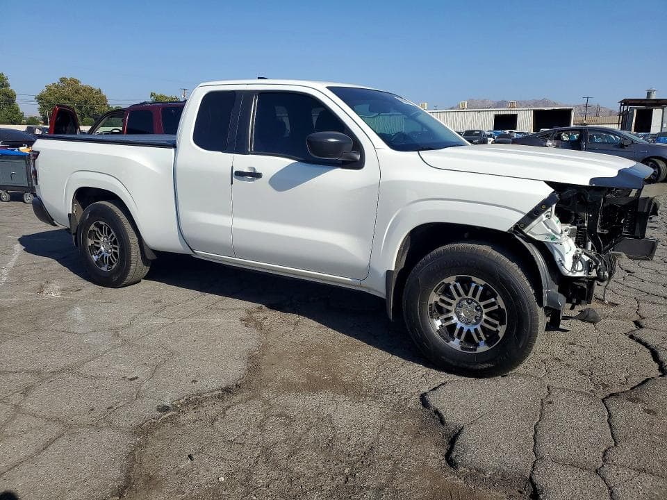 2024 NISSAN FRONTIER S 4
