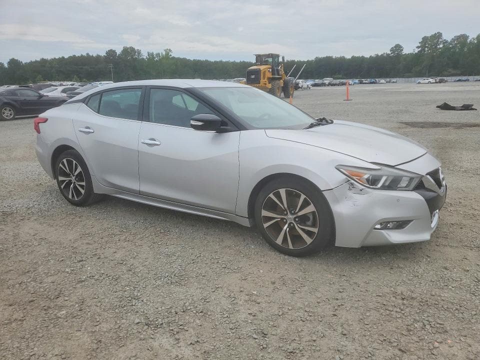 2018 NISSAN MAXIMA 4