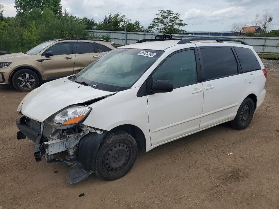 2010 TOYOTA SIENNA