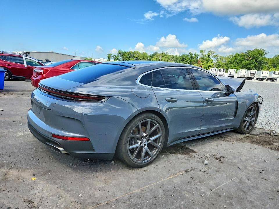 2025 PORSCHE PANAMERA BASE 3