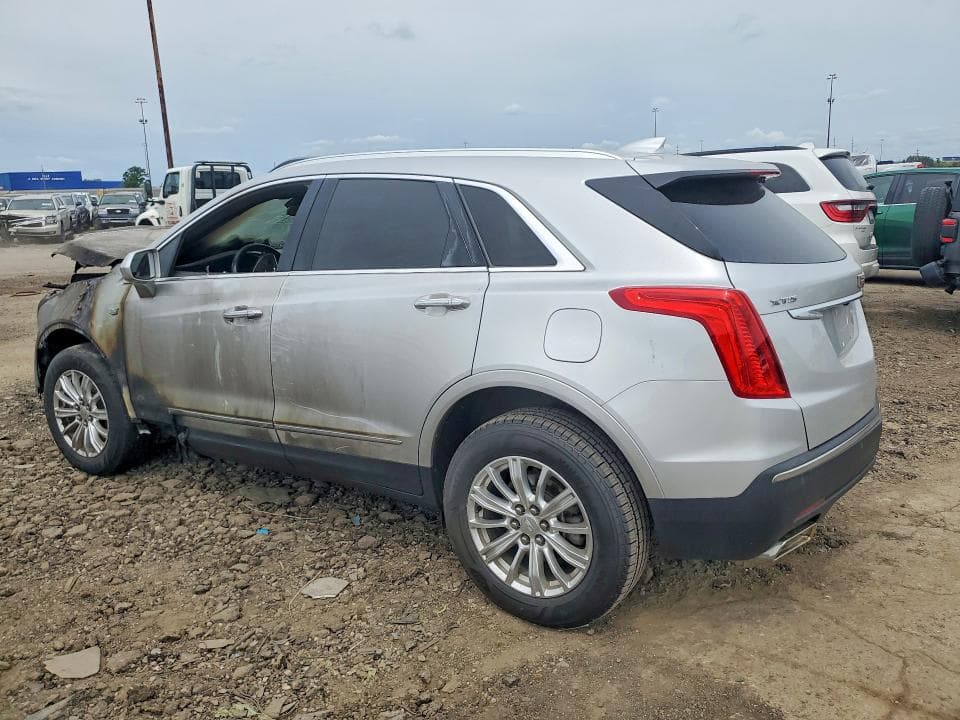 2018 CADILLAC XT5 2