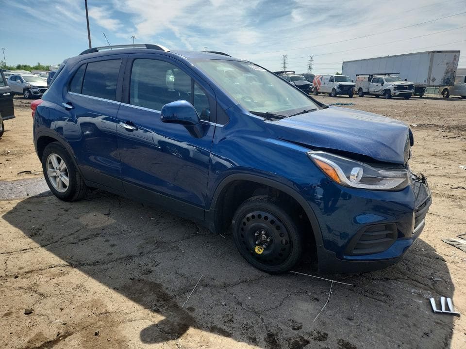 2019 CHEVROLET TRAX 1LT 4