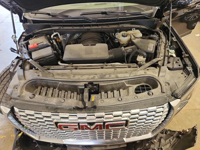 2021 GMC YUKON DENALI 12