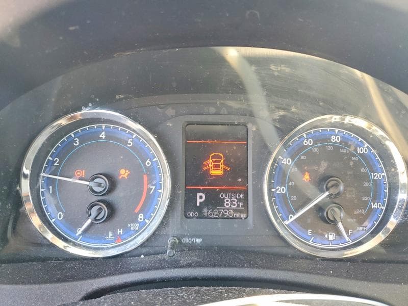 2019 TOYOTA COROLLA LE 9