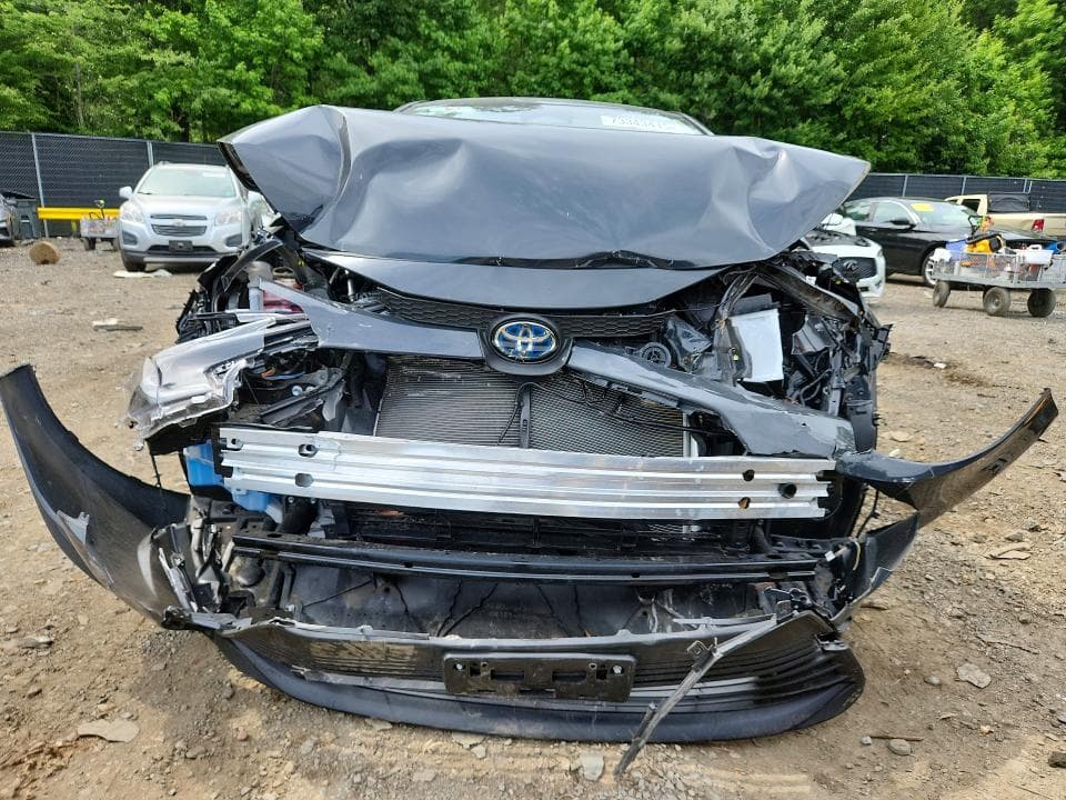 2025 TOYOTA COROLLA HYBRID LE 5