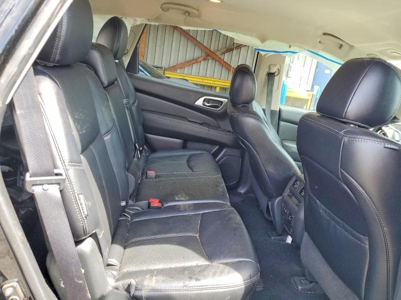 2019 NISSAN PATHFINDER SL 10
