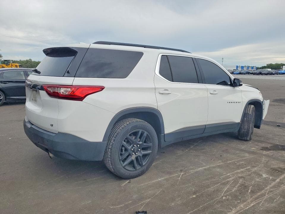 2020 CHEVROLET TRAVERSE LT 3