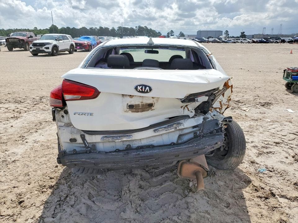 2018 KIA FORTE 6