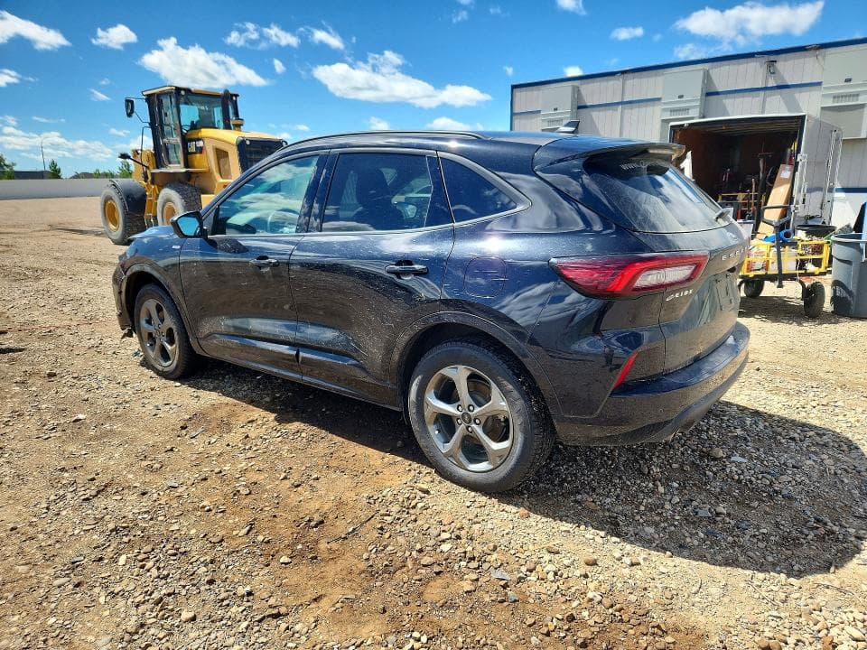 2024 FORD ESCAPE ST LINE SELECT 2