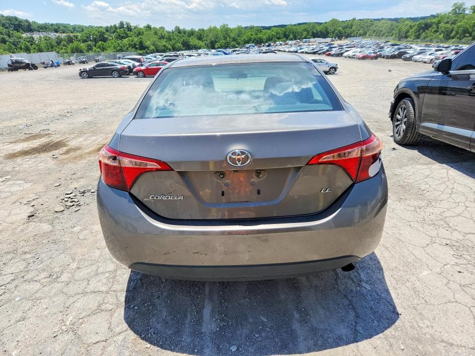 2017 TOYOTA COROLLA LE 6