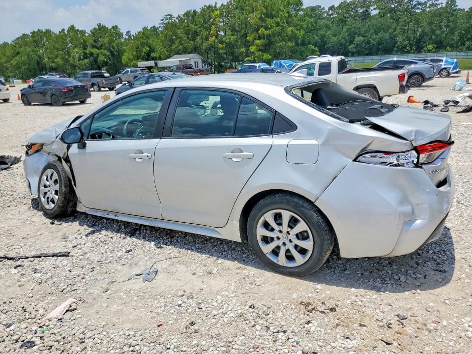 2022 TOYOTA COROLLA LE 2
