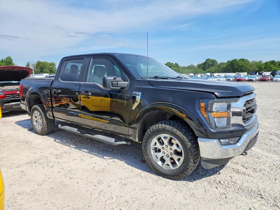2023 FORD XLT 4