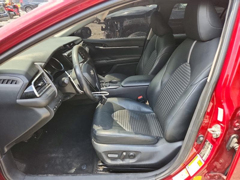 2018 TOYOTA CAMRY SE 7