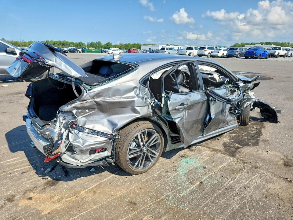 2026 TOYOTA CAMRY XSE 3