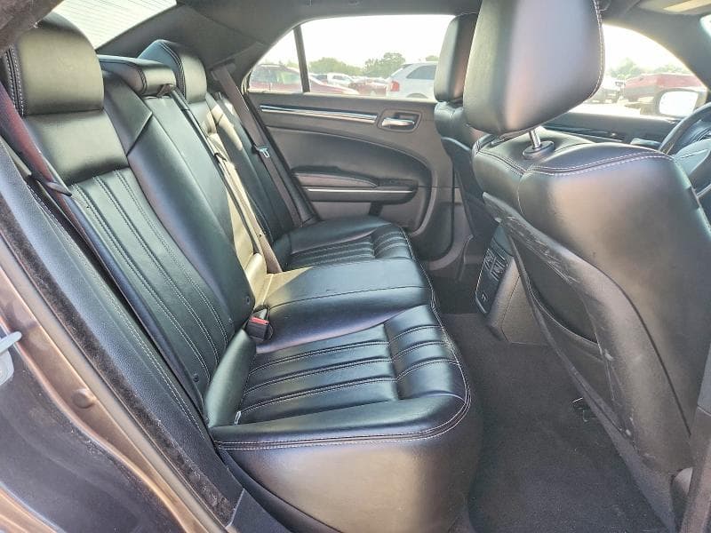 2021 CHRYSLER 300 S 10