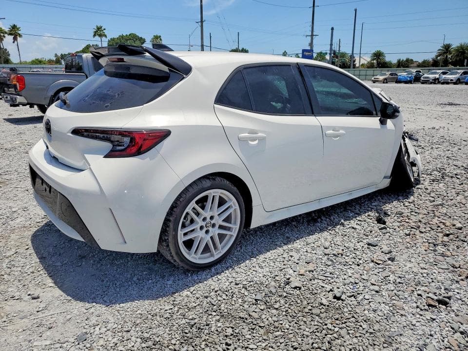 2026 TOYOTA COROLLA HATCHBACK FX 3