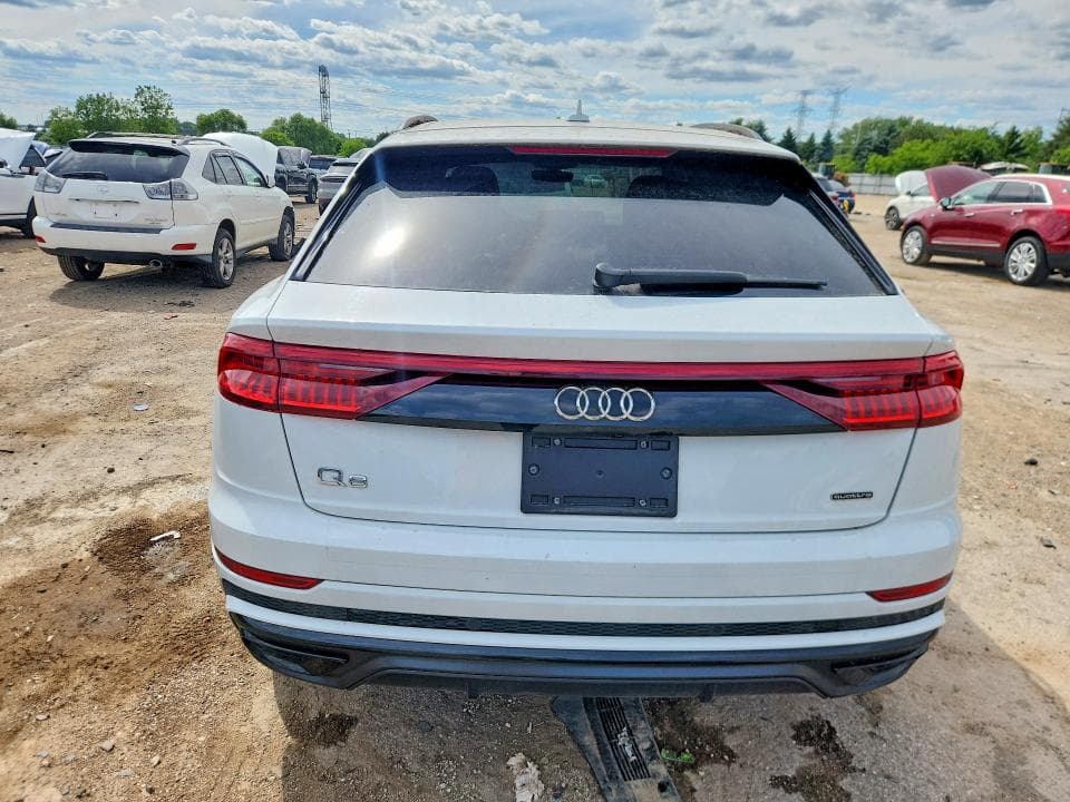 2021 AUDI Q8 PROGRESSIV 6