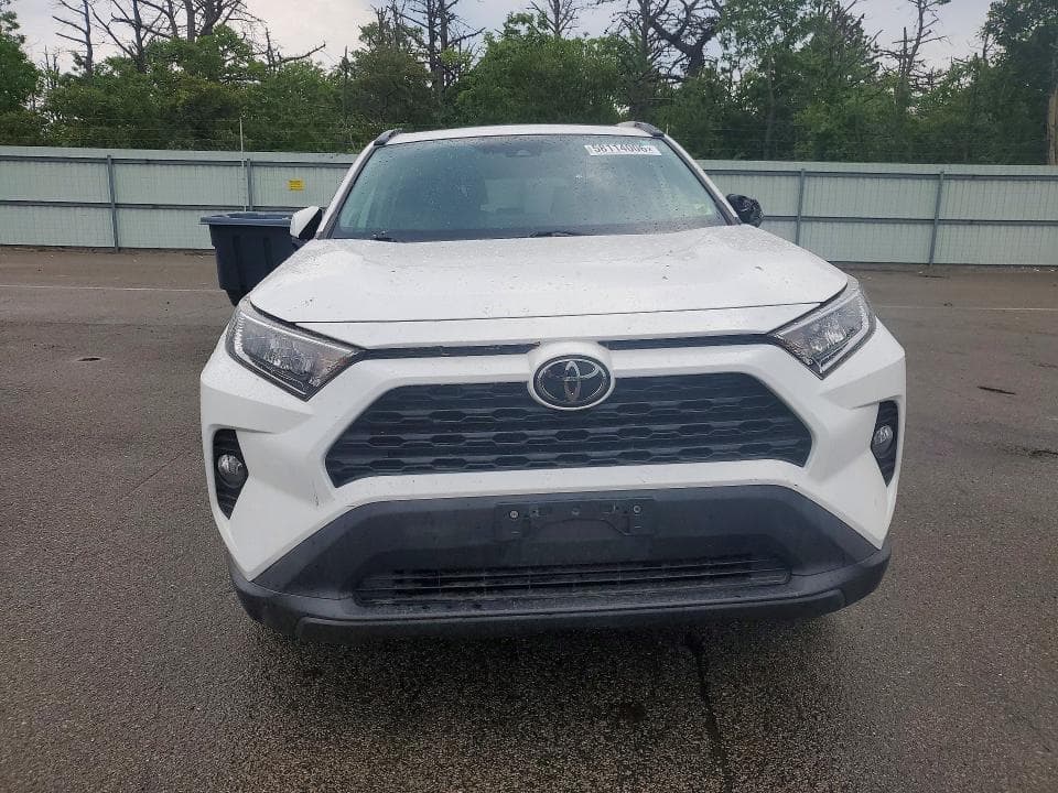 2019 TOYOTA RAV4 XLE PREMIUM 5