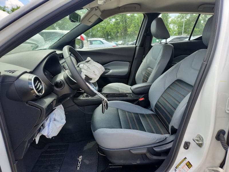 2024 NISSAN KICKS SR 7
