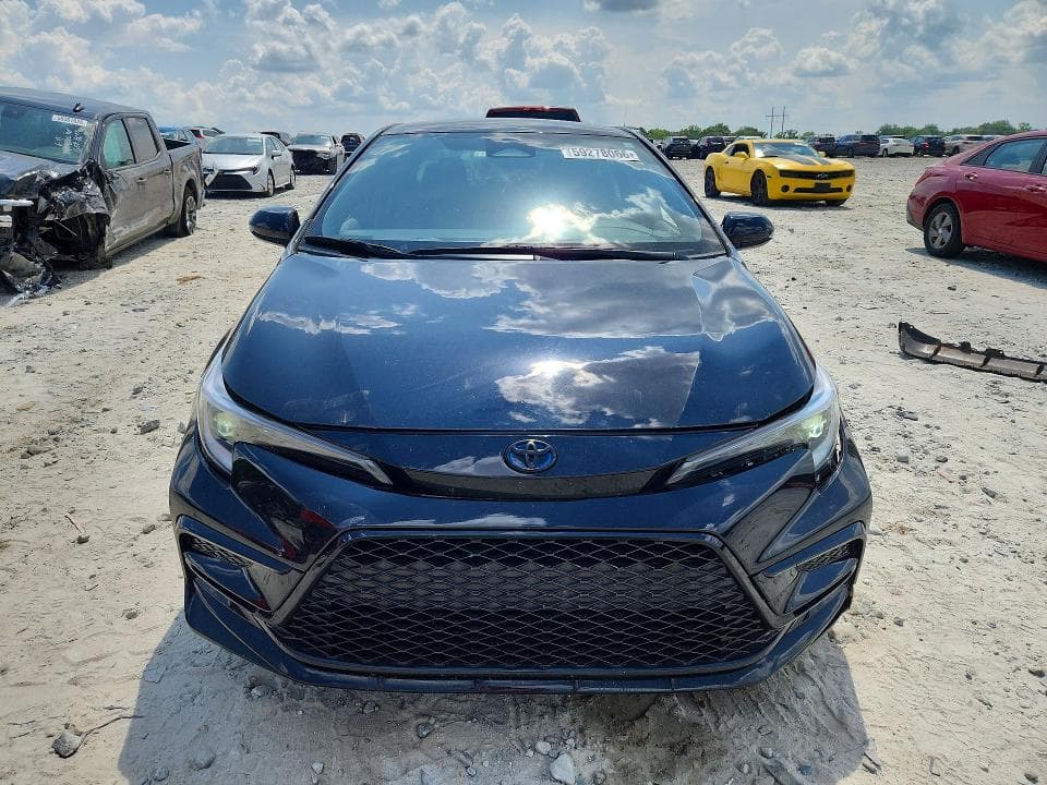 2024 TOYOTA COROLLA HYBRID SE 5