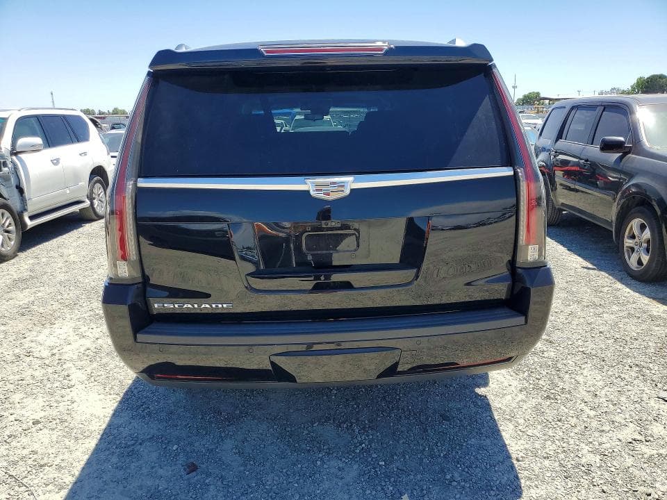 2017 CADILLAC ESCALADE 6