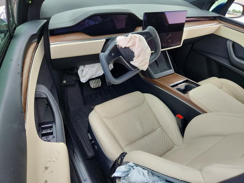 2022 TESLA MODEL X 8