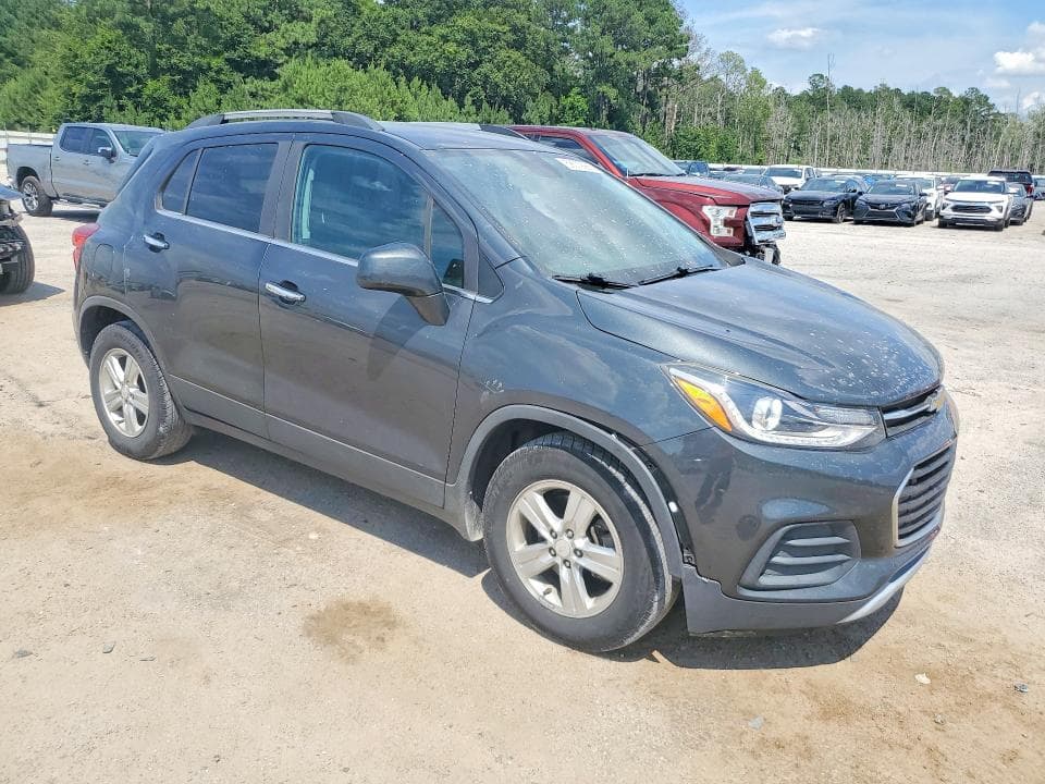 2020 CHEVROLET TRAX 1LT 4