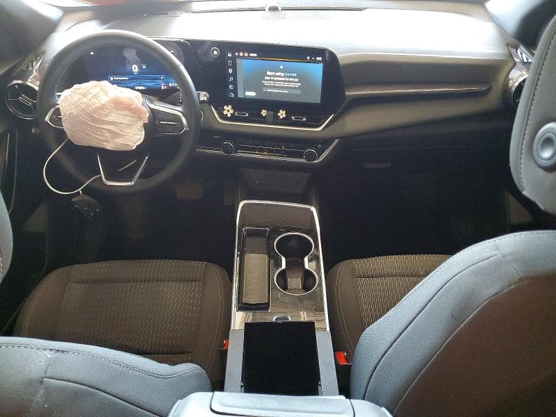 2025 CHEVROLET EQUINOX LT 8
