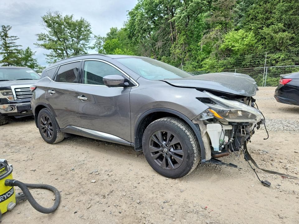 2018 NISSAN MURANO SV 4