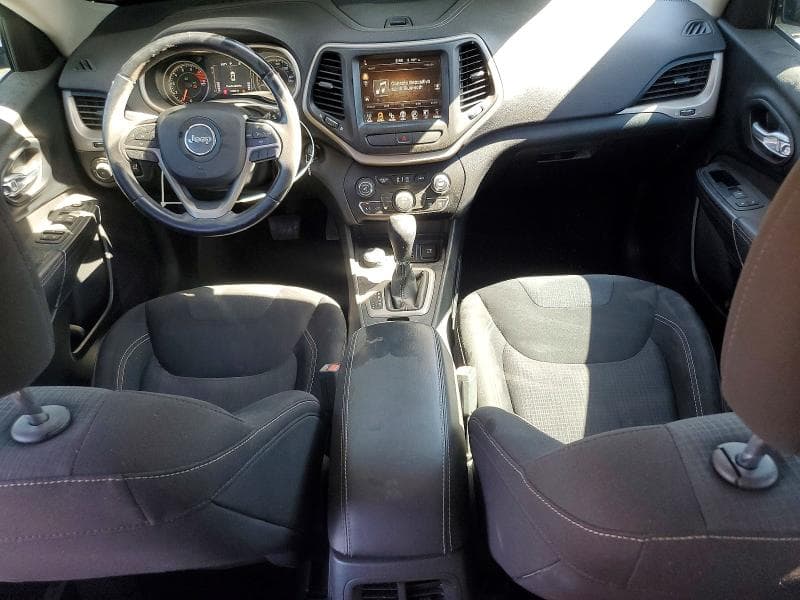 2017 JEEP CHEROKEE LATITUDE 8