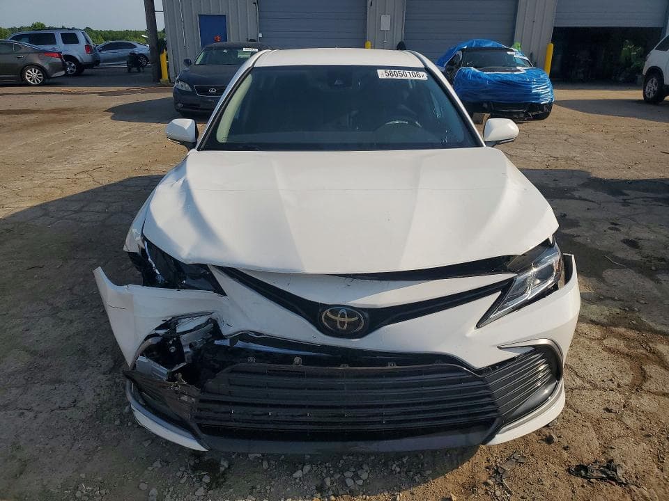 2023 TOYOTA CAMRY LE 5