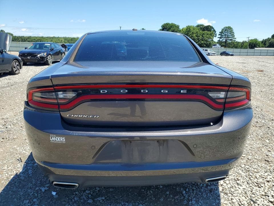 2017 DODGE CHARGER SE 6