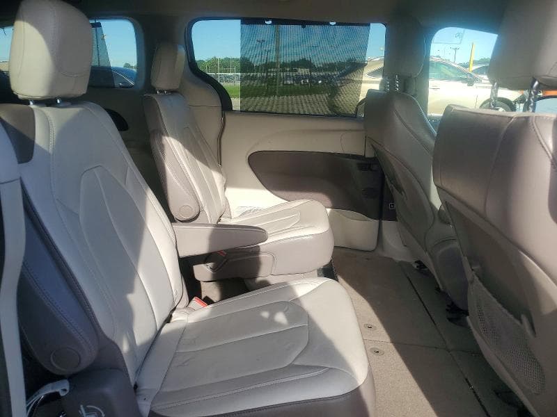 2017 CHRYSLER PACIFICA TOURING L 11