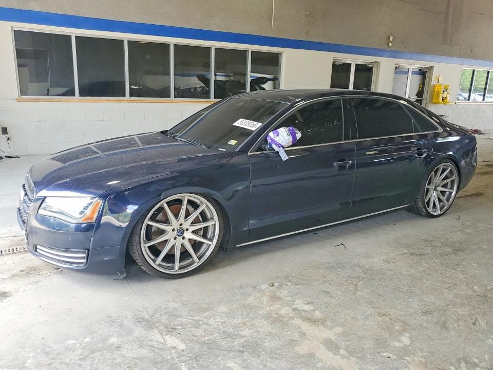 2011 AUDI A8 - 1