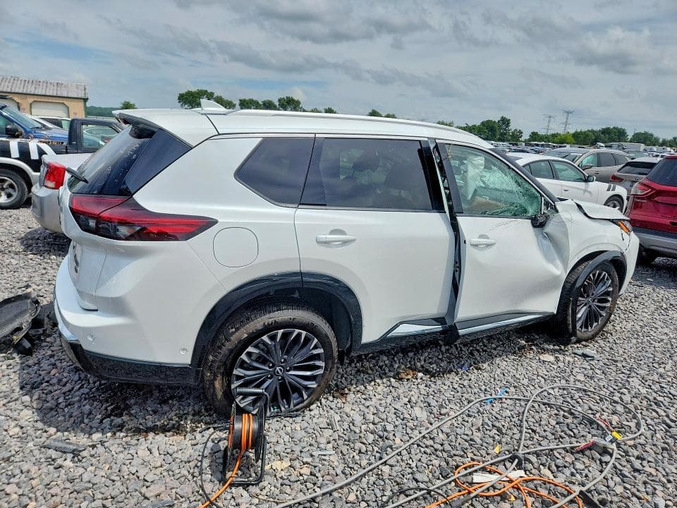 2026 NISSAN ROGUE PLATINUM 3