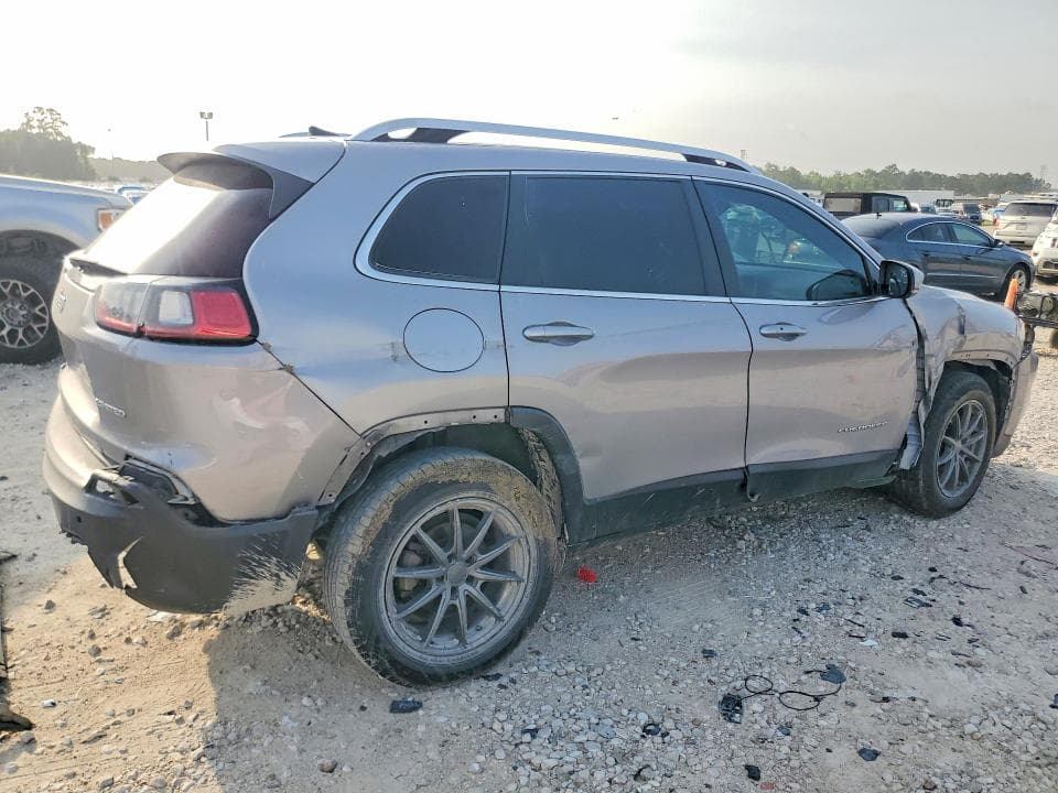 2019 JEEP CHEROKEE LIMITED 3