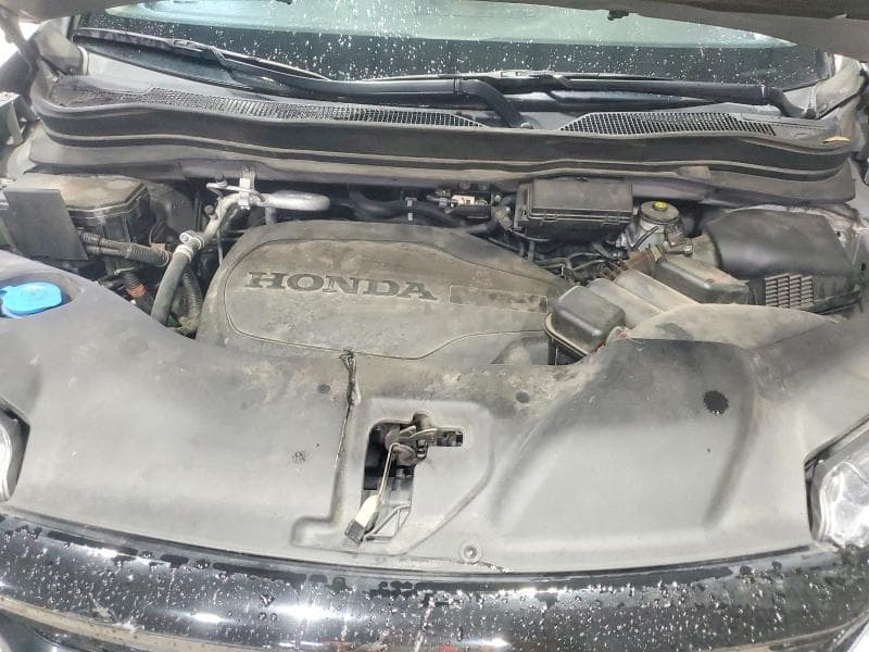 2021 HONDA PILOT SE 11