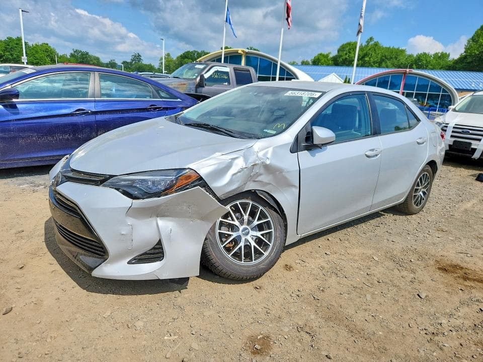 2018 TOYOTA COROLLA - 1