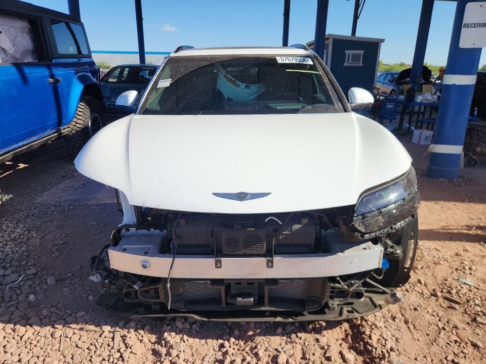 2023 GENESIS GV60 ADVANCED 5