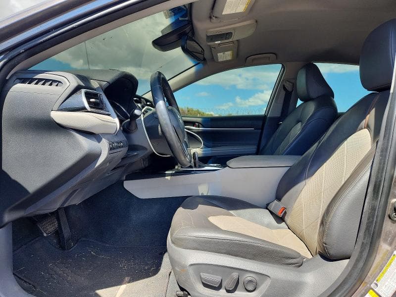 2018 TOYOTA CAMRY L 7