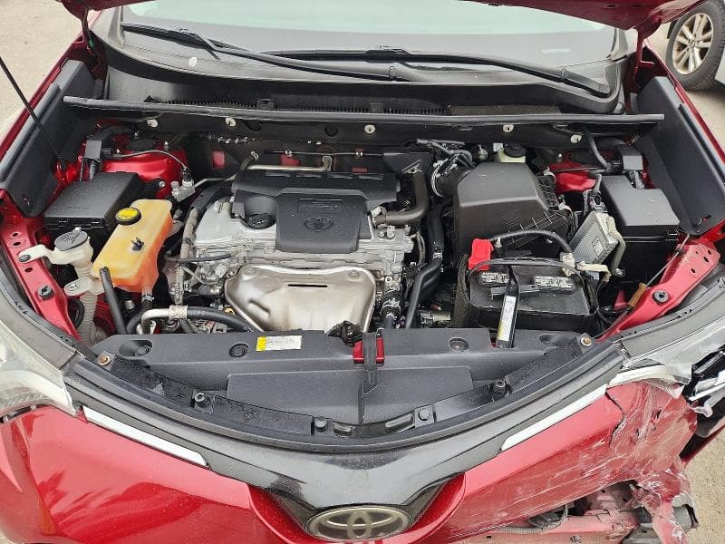 2018 TOYOTA RAV4 LE 11