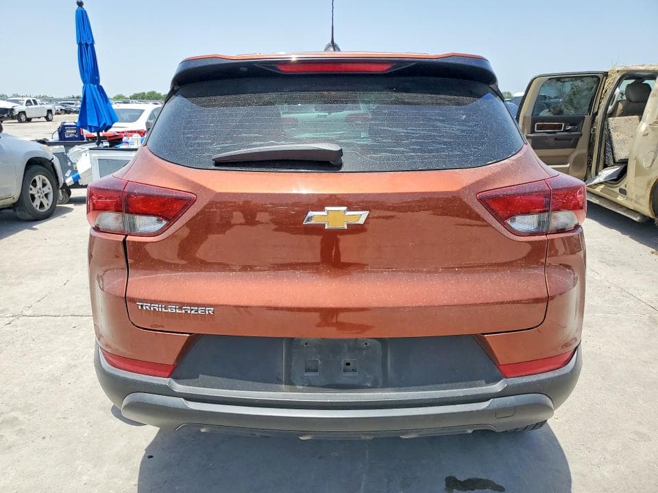 2021 CHEVROLET TRAILBLAZER LS 6