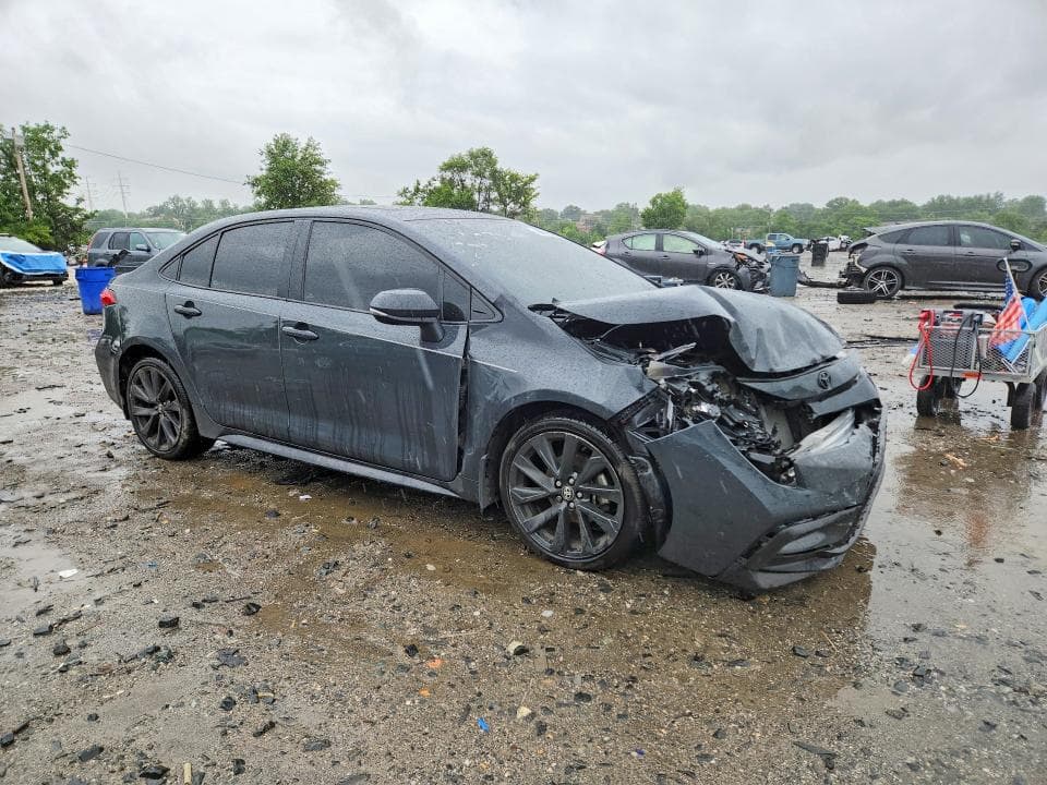 2023 TOYOTA COROLLA SE 4