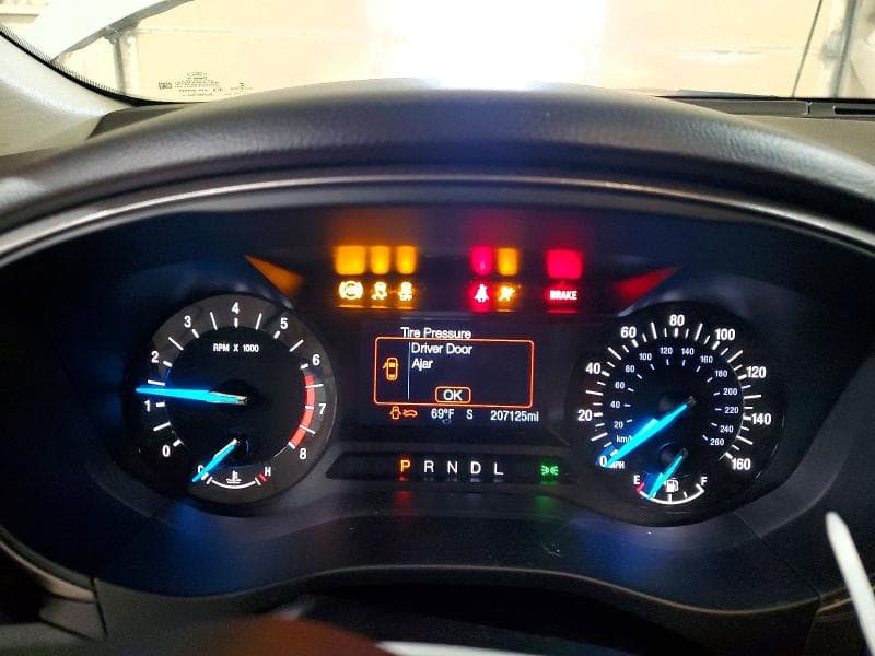2018 FORD FUSION SE 9