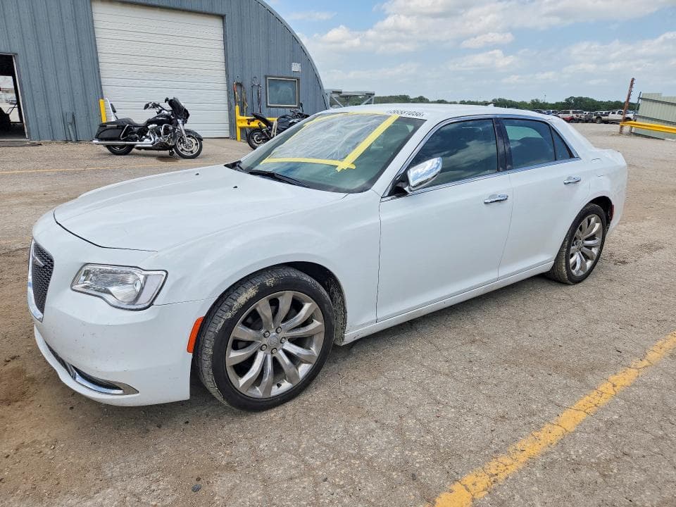 2018 CHRYSLER 300 LIMITED - 1