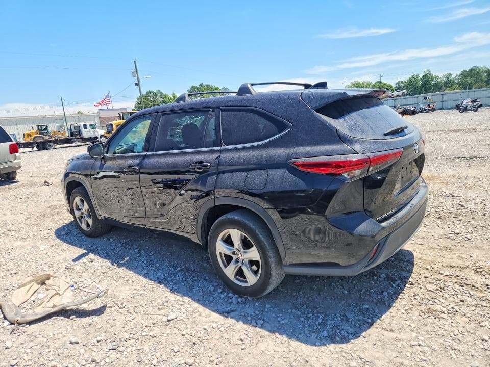2020 TOYOTA HIGHLANDER LE 2