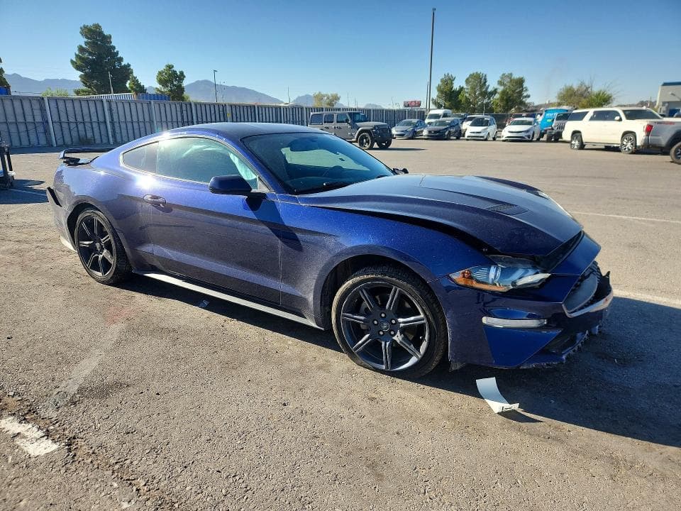 2018 FORD MUSTANG 4
