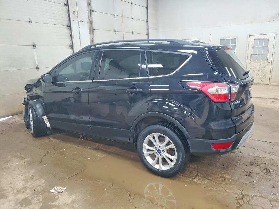 2018 FORD ESCAPE SE 2