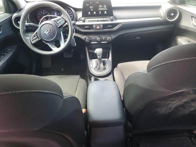 2021 KIA FORTE FE 8