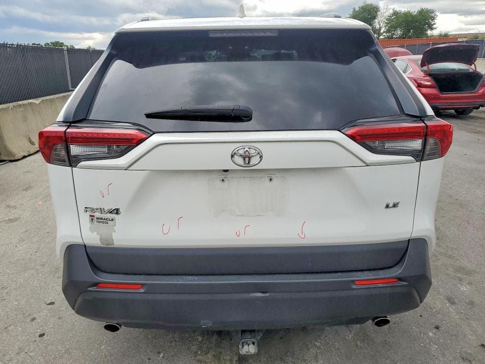 2019 TOYOTA RAV4 LE 6